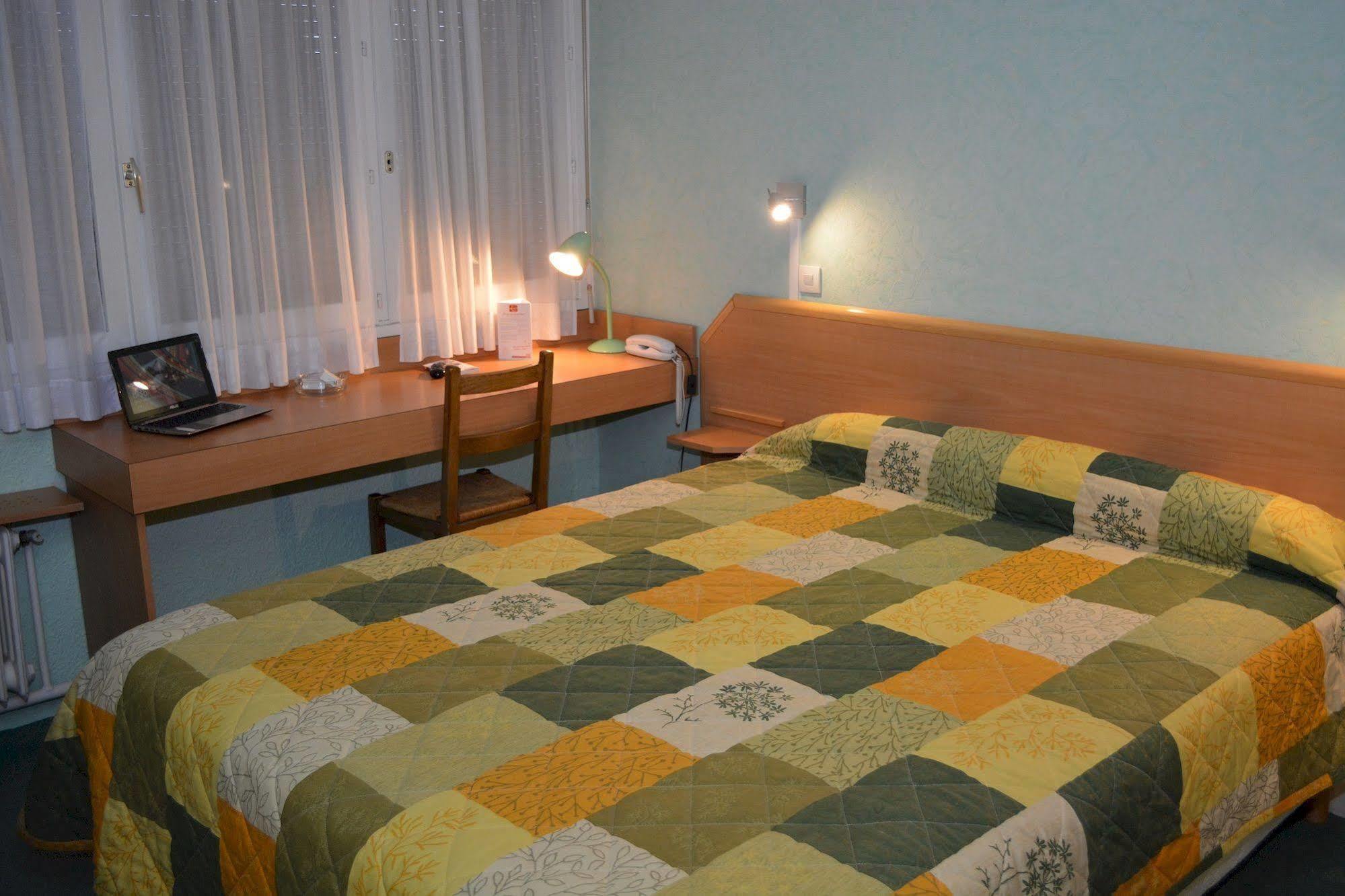 Hotel Le Lyon Bron Eksteriør billede